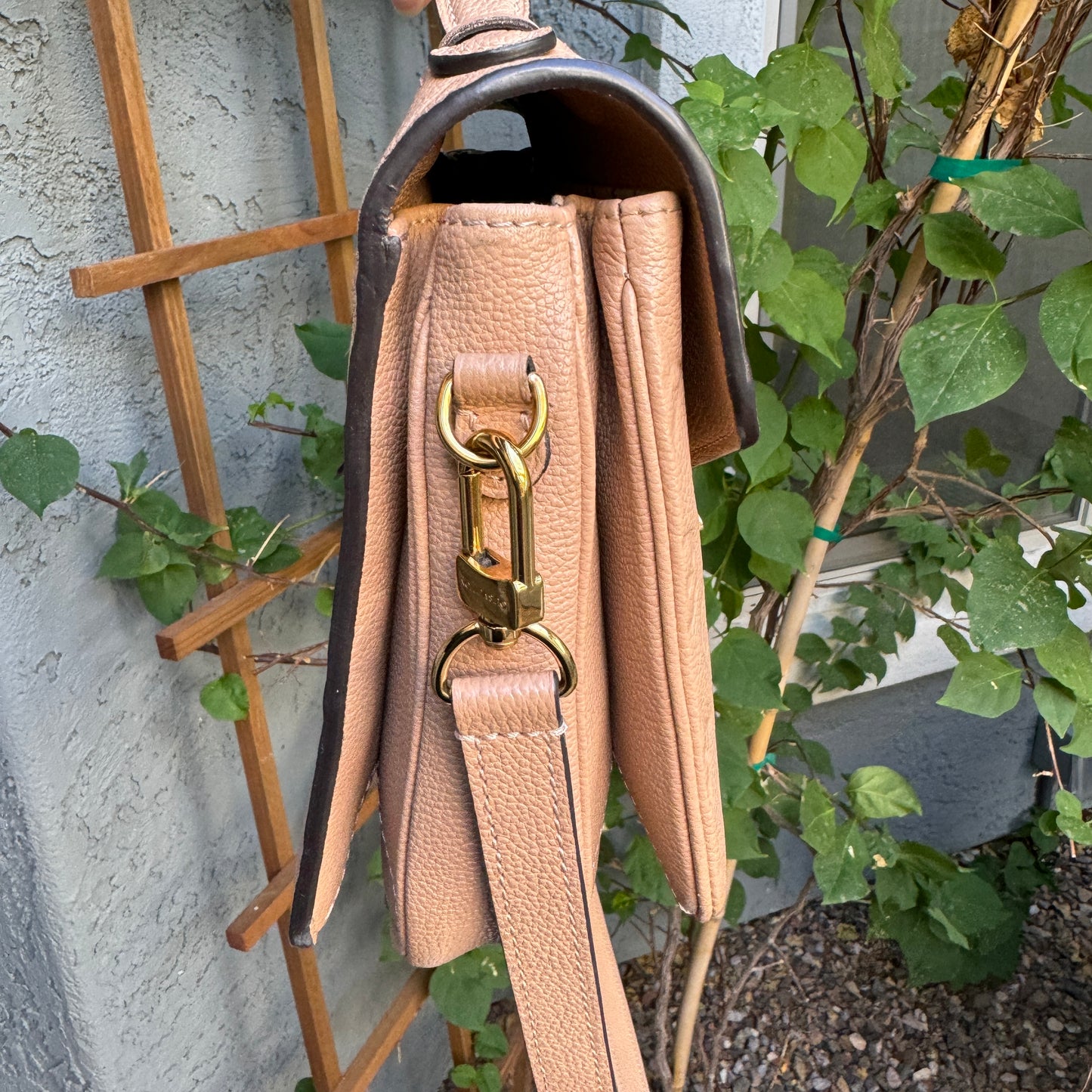 Louis Vuitton Empreinte Leather Metis Crossbody