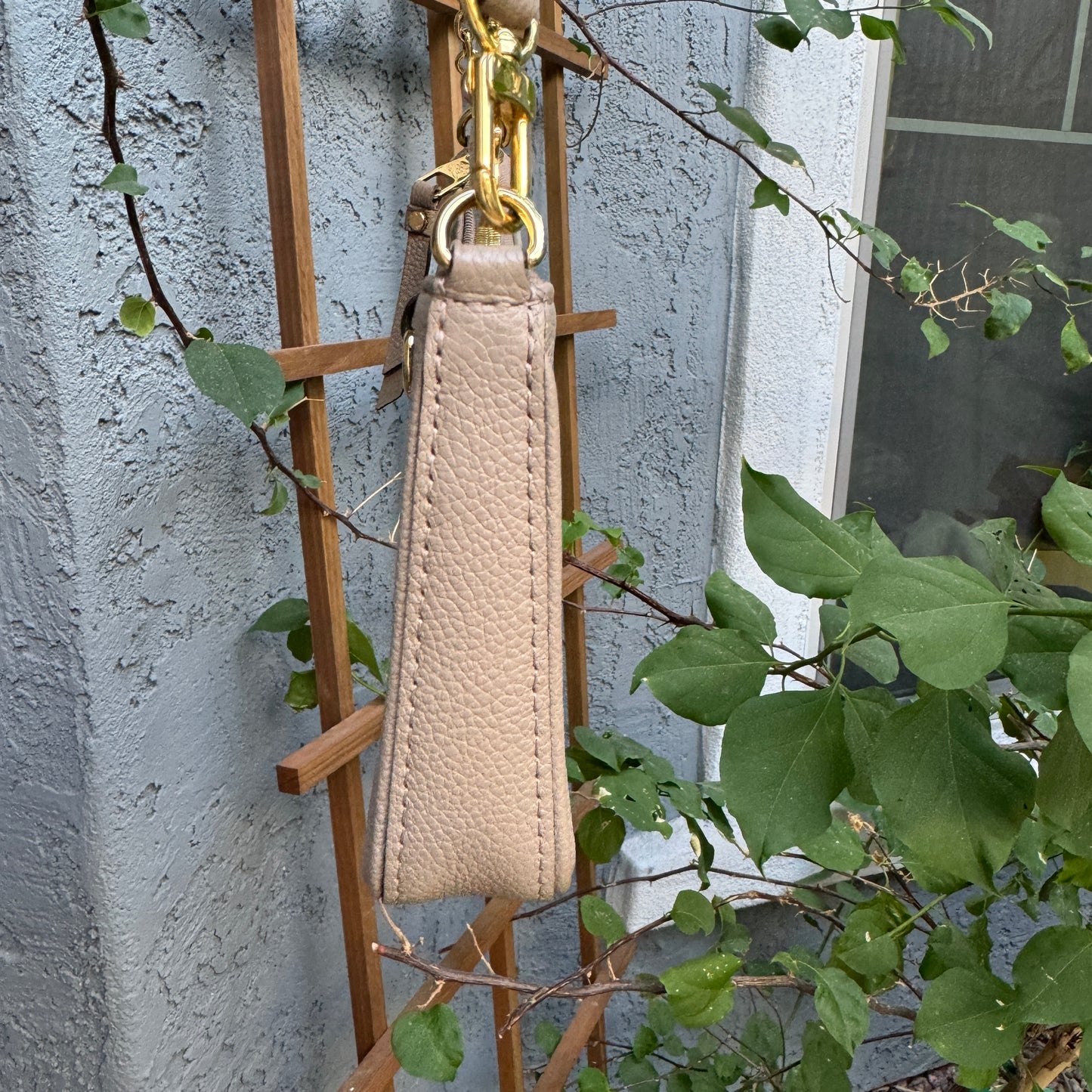 Louis Vuitton Turtledove Empreinte Easy Pouch On Strap Crossbody