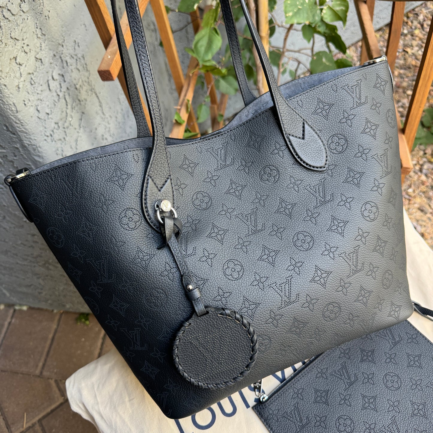 Louis Vuitton Blossom MM Mahina Leather Tote