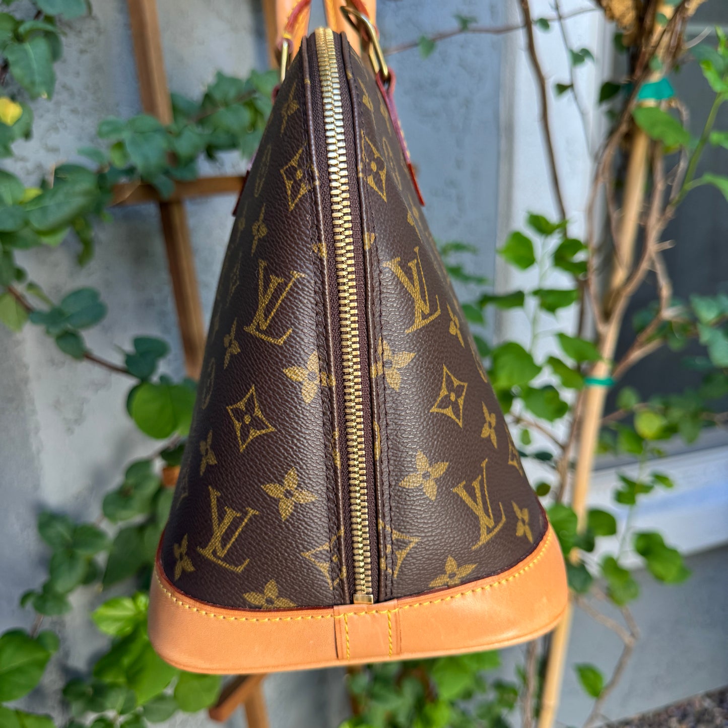 Louis Vuitton Vintage Monogram Alma PM