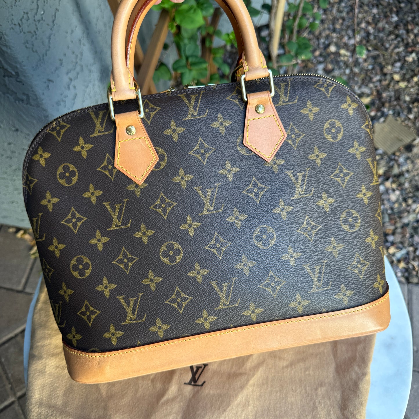 Louis Vuitton Vintage Monogram Alma PM